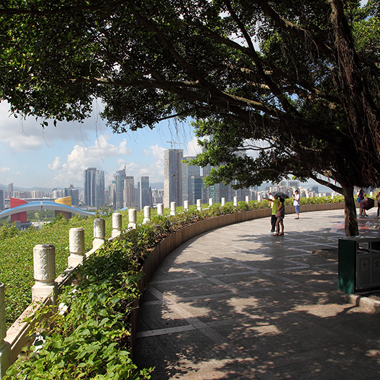 蓮花山公園山頂廣場(chǎng)